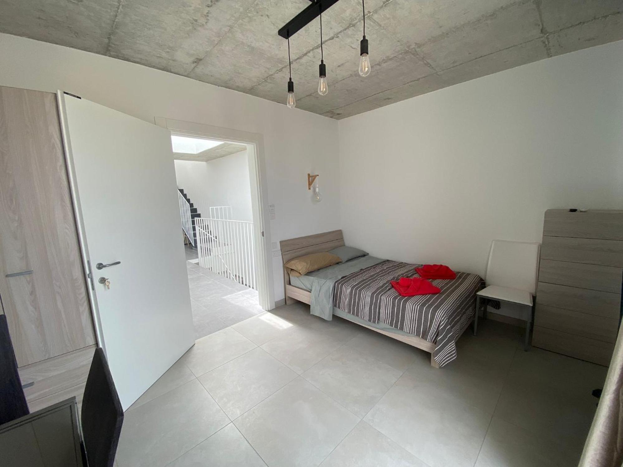 Appartement Minimal & Arty Townhouse à Hamrun Extérieur photo